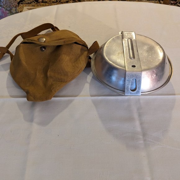 Vtg Boy Scout BSA  Mess Kit, Hat, Scarf Rings, Patches. Great Condition - Picture 3 of 5
